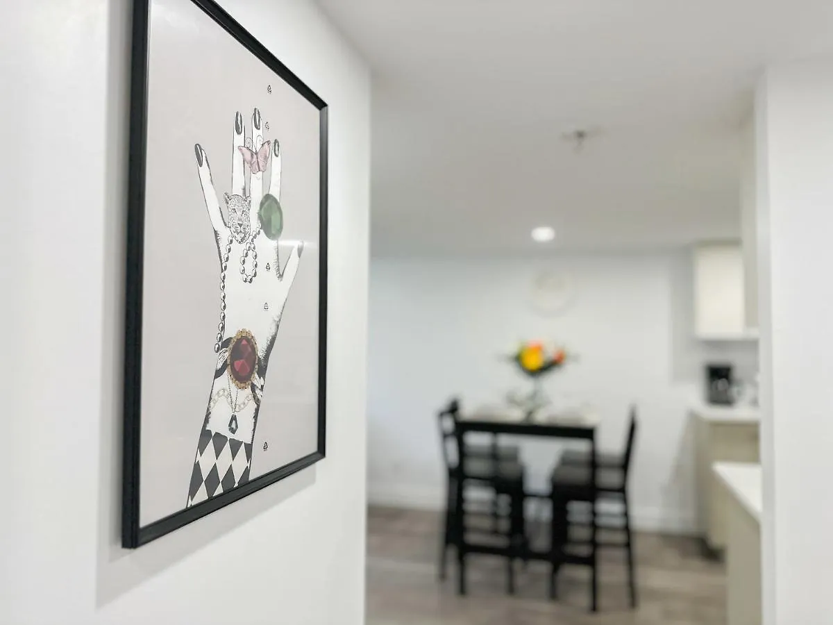Chic 2 Bedr In Rosemont 12Min Walk To Metro Apartment Montreal 0*,