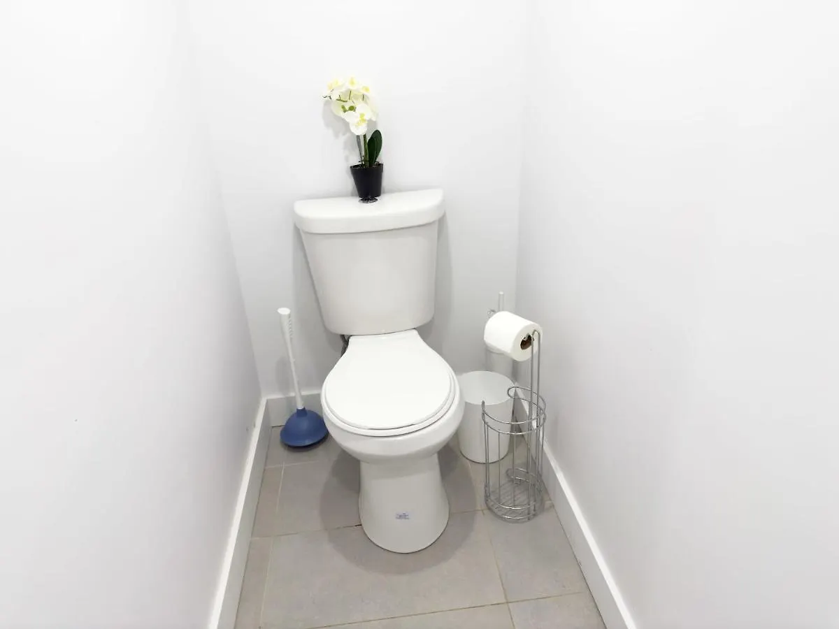 דירות מונטריאול Chic 2 Bedr In Rosemont 12Min Walk To Metro
